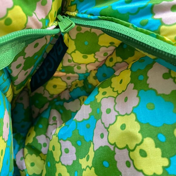 NWOT BAGGU Puffy Mini Tote Flowerbed - Picture 2 of 9